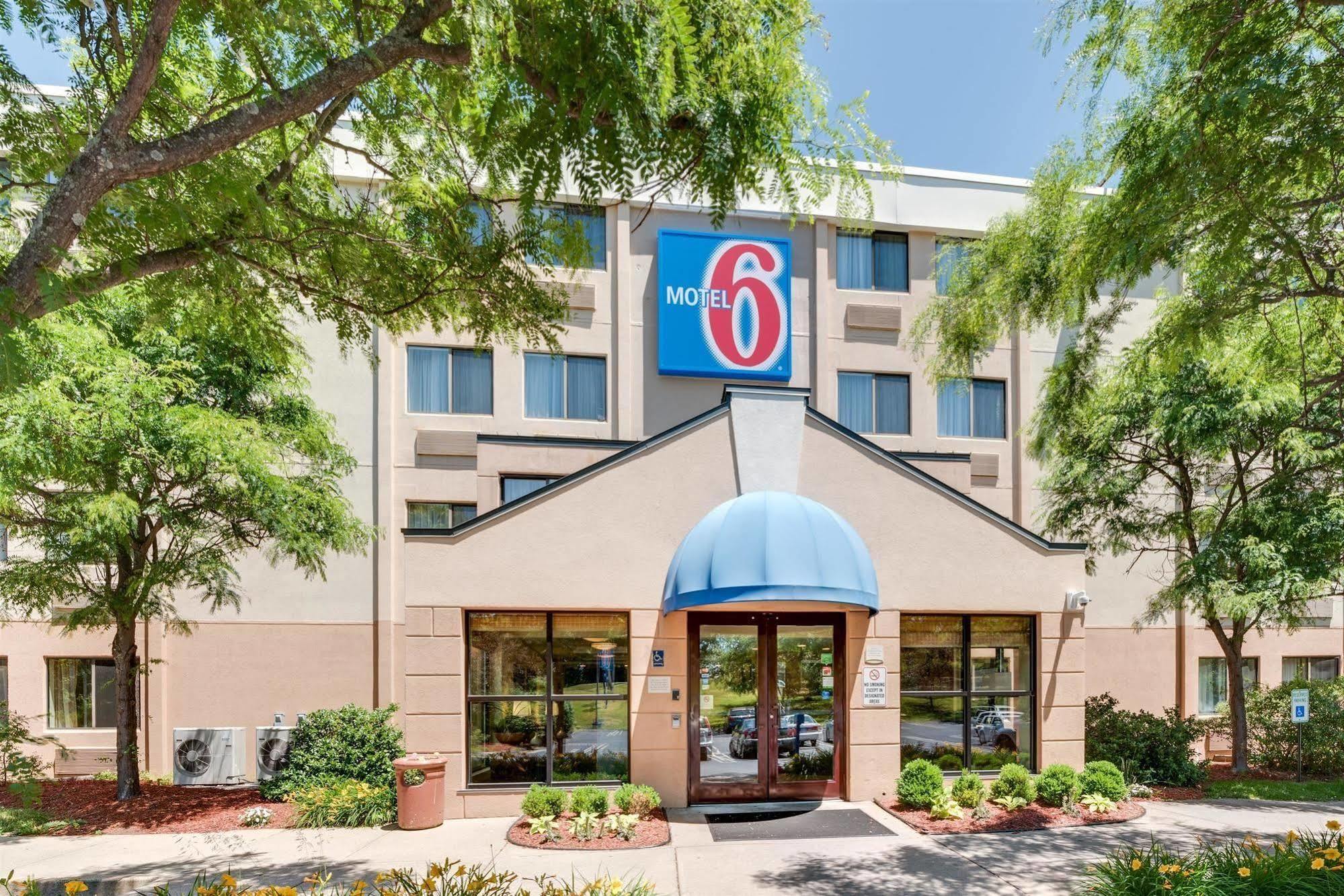 Motel 6-Milford, Ct Exteriör bild
